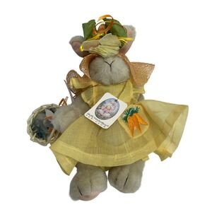 Muffy VanderBear Hoppy VanderHare Easter Fantasy Plush Rabbit Yellow Dress 1990